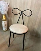 Fiyonk Makyaj Sandalyesi Metal Siyah Minder Krem - 3