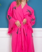 Bornoz ,Plaj Kıyafeti,Kimono , Kaftan ,Sabahlık  Pembe Kumaş Siyah Leopar Desen Baskılı - 3