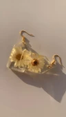 Kurutulmuş Sarı Papatya İle Süslenmiş Kare Çerçeve Şekil Küpe Gold Aksesuarlı Epoksi El Yapımı - 5