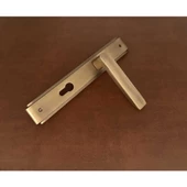 Bella Antik Sarı Lüx Zamak Aynalı Yale Çelik Kapı Kolu Sağ Basar Tek Yön thumbnail 5