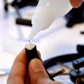 Akfix Profesyonel 705 Hızlı Yapıştırıcı 400 ML + 100 Gr. thumbnail 3