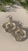 Şeffaf Epoksi İçinde Gümüş Glitter Süs Gümüş Aksesuarlı Karo İçi Boş Şekil Küpe El Yapımı thumbnail 1