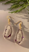 Şeffaf Epoksi İçinde Mor Glitter İle Süslenmiş Tırtıklı Küçük Elips Şekil Epoksi Küpe El Yapımı thumbnail 5
