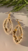 Şeffaf Epoksi İçinde Gold Glitter İle Süslenmiş Tırtıklı Büyük Elips Şekil Epoksi Küpe El Yapımı thumbnail 7