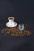 Ayaklı Kahve Yanı Bardağı Kristal Kesim Shot Bardak 7cm x 4 cm 6 Lı Set - 2