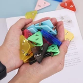 10 Adet Üçgen Plastik Dikiş Nakış Kumaş Kağıt Sıkıştırma Mandalı - Çok Amaçlı Kullanım - 5