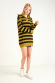Kadın Çizgili Yarım Fermuarlı Tüylü Tunik Hardal thumbnail 5