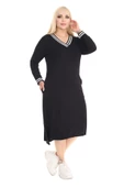 Melsay Butik Uzun Kollu Siyah Yakası Şeritli V Yaka Midi Elbise - 4