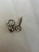 ZIRKON TAŞ KALP DETAYLI KUPE thumbnail 1