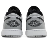 Nike Air Jordan 1 Low Shadow Toe thumbnail 3
