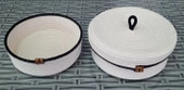 KAPAKLI 3 PARÇA 24CM HASIR SEPET YUVARLAK EV BANYO HALAT JÜT KORDON İP ÖRME ÇOK AMAÇLI HAVLU DÜZENLEYİCİ KREM&SİYAH - 1