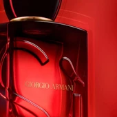 Giorgio Armani Si Passione Intense EDP 50 ml Refillable Kadın Parfümü thumbnail 3