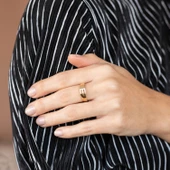 8 Ayar Altın Taşlı Harf Yüzük - 2