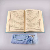 Şal + Tesbih + Kuran Hediye Seti (Orta Boy, Standart Cilt, Açık Mavi) - 4