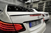 Mercedes W207 E Coupe Uyumlu PianoBlack Spoiler 2010-2016 - 1