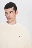 Lee Regular Fit Normal Kesim %100 Pamuk Bisiklet Yaka Şardonlu Kırık Beyaz Sweatshirt - 4