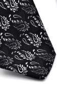 Beyaz ve Füme Şal Desenli Siyah Dokuma Kumaş Mendilli Slim Fit Kravat // SDK-240806 - 3