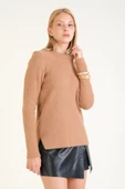 Kadın Sıfır Yaka Tüylü Triko Kazak Camel - 3