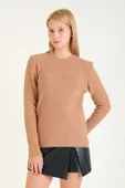 Kadın Sıfır Yaka Tüylü Triko Kazak Camel - 2