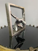 Tutsak Adam heykeli Soyut Düşünce Tuzağı Tasarım Heykel ( aşırı düşünen heykel mücadele figürü biblo ) - 8