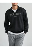Erkek Siyah New York Baskılı Yarım Fermuarlı Oversize Polo Yaka Sweatshirt - 2
