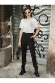 Kadın Beyaz Stay Groovy Baskılı Oversize Bisiklet Yaka T-shirt - 4