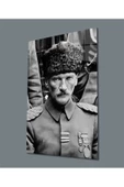 AlpiLeo Siyah Beyaz Üniformalı Atatürk Alp Özel Cam Tablo thumbnail 1