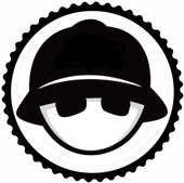 Safari Şapkalı Emoji Tasarım Sticker 20 x 20 cm - 1