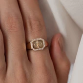 8 Ayar Altın Zambak Taşlı Kadın Yüzük - 1