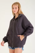 Kadın 3 İp Şardonlu Kapüşonlu Fermuarlı Oversize Sweatshirt Füme - 3