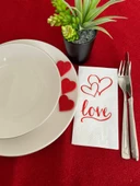Kırmızı Yaldızlı Beyaz Kalpli Love Yazılı Peçete 16 lı - 2