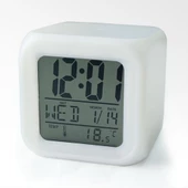 Renk Değiştiren Küp Saat - 1