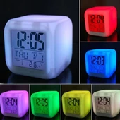 Renk Değiştiren Küp Saat - 2