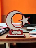 Öğretmenler gününe özel Türk Bayraklı masaüstü plaket - 2
