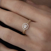 8 Ayar Altın Baget Taşlı Zincir Kadın Yüzük - 1