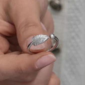 Yaprak Desenli 925 Gümüş Kadın Yüzük thumbnail 3