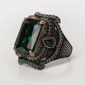 Yeşil Taşlı Dikdörtgen Tasarım 925 Gümüş Yüzük thumbnail 4