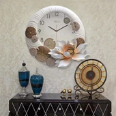 Regal 1002 W Kabartma Çiçek Desenli Duvar Saati - 2