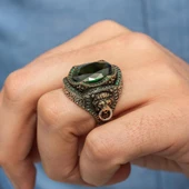 Aslan Başı Kapı Tokmak Modeli Yeşil Taşlı 925 Gümüş Yüzük thumbnail 6