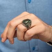 Aslan Başı Kapı Tokmak Modeli Yeşil Taşlı 925 Gümüş Yüzük thumbnail 4