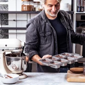 KitchenAid CC006068-001 8´li Mini Dikdörtgen Kek Kalıbı - 4