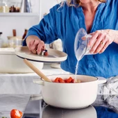 KitchenAid CC006056-001 3.3 Litre 22 cm. Döküm Demir Tencere - Krem - 8