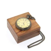 Ahşap Kutulu Pirinç Köstekli Saat thumbnail 1