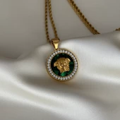 Taşlı Yeşil Medusa Model Kolye thumbnail 2