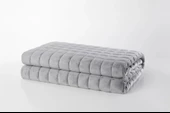 Sinada %100 Pamuk Saten Kumaş Elyaf Dolgulu Ağırlıklı Battaniye Tek kişilik (Dört Mevsim) 155X215 CM 8 KG GRİ - 1