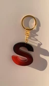 O Harfi Kırmızı Renk Siyah Dumanlı Süs Gold Aksesuarlı Epoksi Anahtarlık El Yapımı Hediyelik - 5