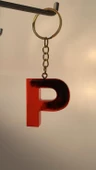 P Harfi Kırmızı Renk Siyah Dumanlı Süs Gold Aksesuarlı Epoksi Anahtarlık El Yapımı Hediyelik - 7