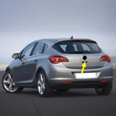 Opel Astra J HB 2010-2015 Arka Bagaj Kapağı Açma Butonu Düğmesi - 1
