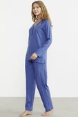 Nakış Detaylı  Düğmeli Pijama Takım - Mavi - 5