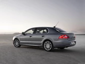 Skoda Superb 2009-2014 Bagaj İçi Aydınlatma Lambası 6L0947415A - 5